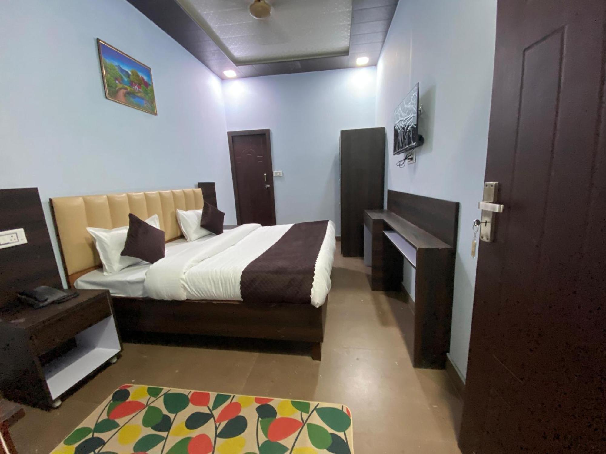 Dharohar Homestay By Yatrimap Rishīkesh Exterior foto